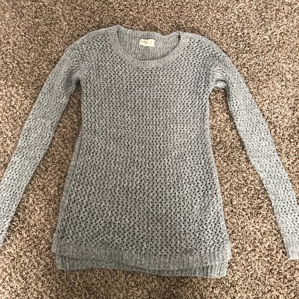 Hollister sweater
